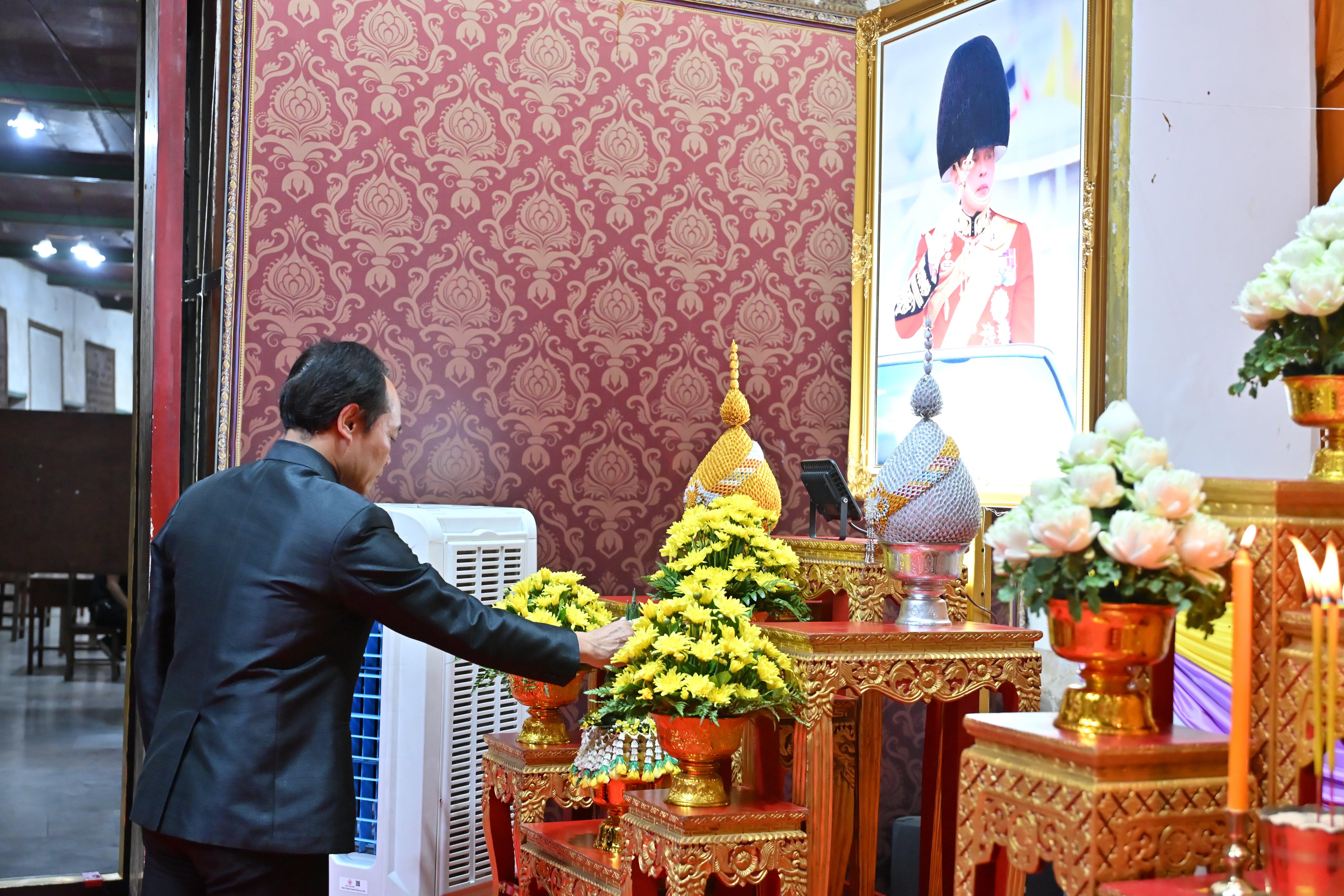 title - ส.ป.ก.นครปฐม เข้าร่วมพิธีจุดประทีป “1 ล้านดวงประทีปแห่งศรัทธา 1 ล้านความดี สืบสานมหาบารมี วิสาขบูชาโลก” และพิธีเวียนเทียน เนื่องในวันวิสาขบูชา ประจำปี 2569